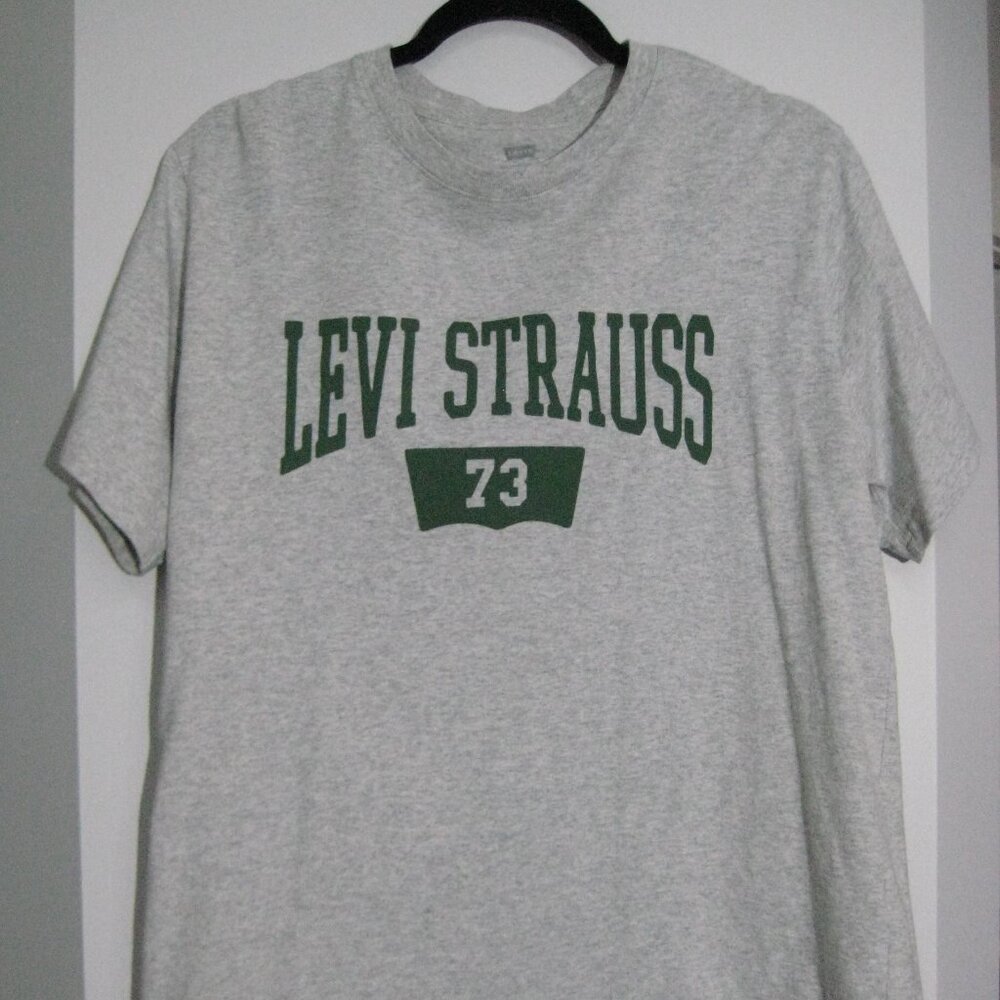 Mens relaxed fit levis tee